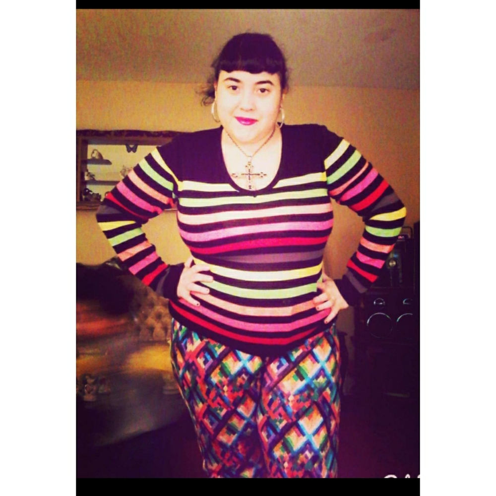 🌈Rainbow Striped long sleeves Top W/ 🌈 pants